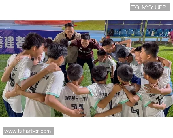 探索学习颠足球的技巧与策略提升个人技能和团队协作能力